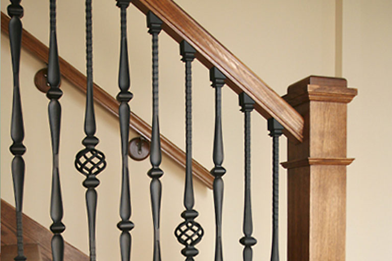 http://www.briarwoodmillwork.com/wp-content/uploads/2015/10/stairs4.jpg